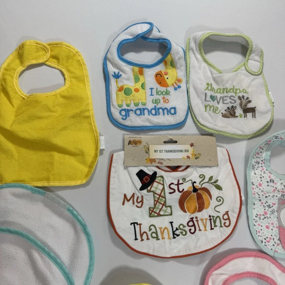 Gerber Baby Bib & Burp Cloth Mixed Lot Multicolor Family/Animals/Thanksgiving